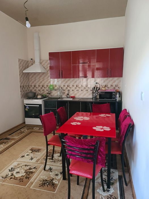 Уй сотилади. 6 сотих.