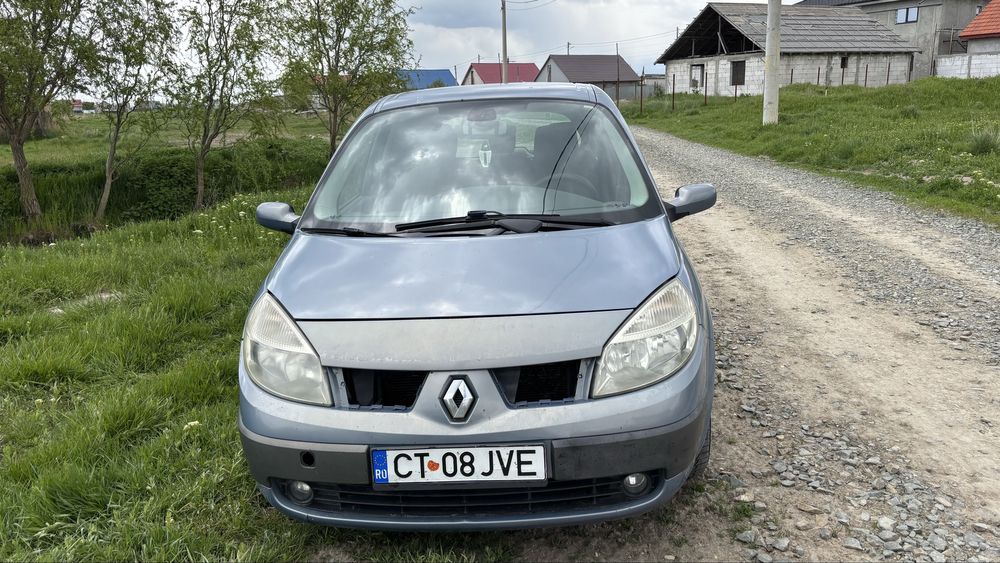 Renault Megane Scenic – 1.5 dCi – 2005 – Consum mic – Spațios