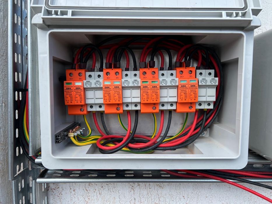 Electrician/Instalatii electrice