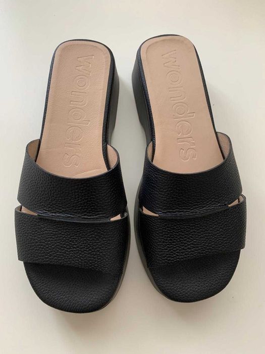 Saboti piele Wonders (Spania) marime 38, negru