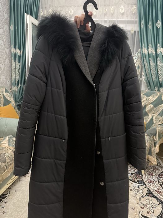 Продается зимние пуховик