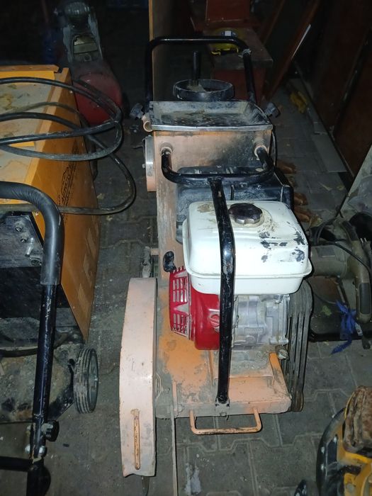 Виброплита,Швонарезчик