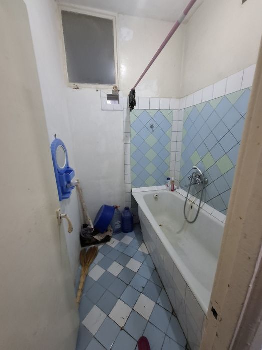 Qizlarga kvartira 3 ta qizga