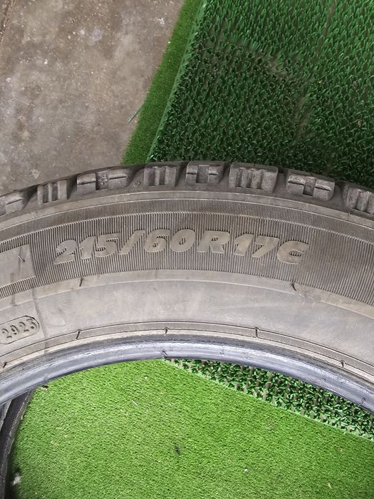 Anvelope 215/60 R17C Michelin