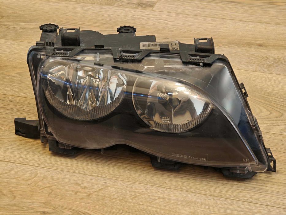 Фарове за БМВ е46 седан/ комби