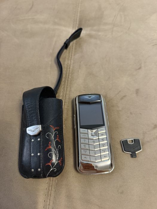 Telefon Vertu Signature S Design