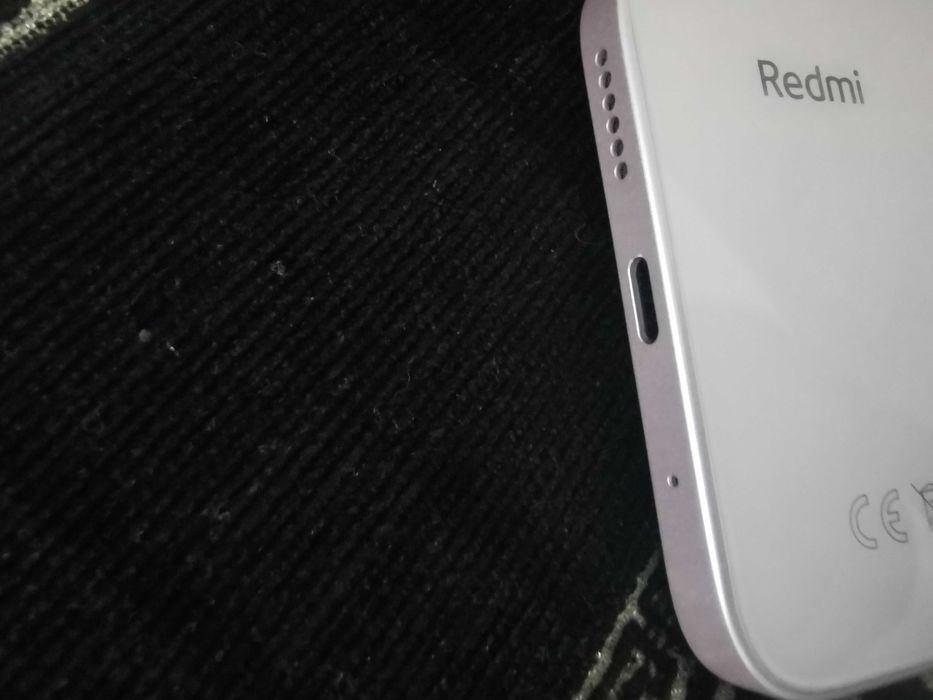 Redmi 13 НОВ!! Уникален +кутия и зарядно