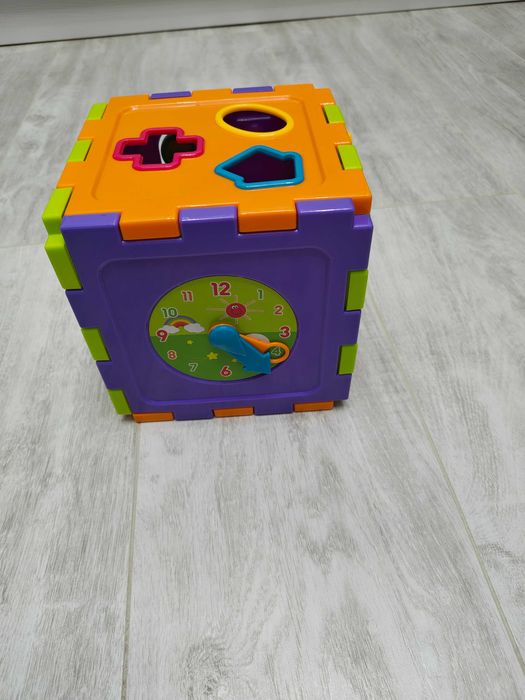 Развивающая игрушка