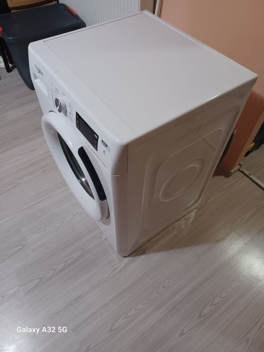 Vând mașină spalat whirlpool