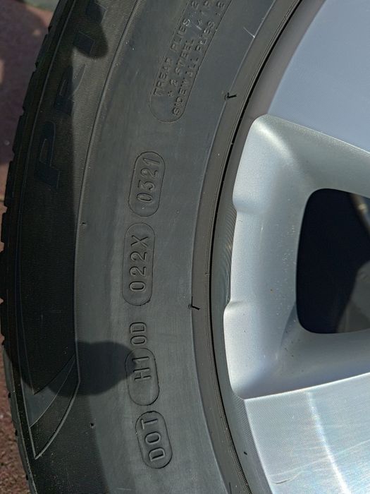 Vând schimb jante vw r16