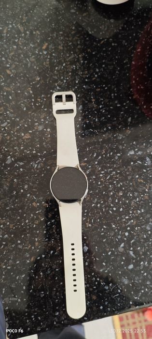 Продам смарт часы Samsung watch 6