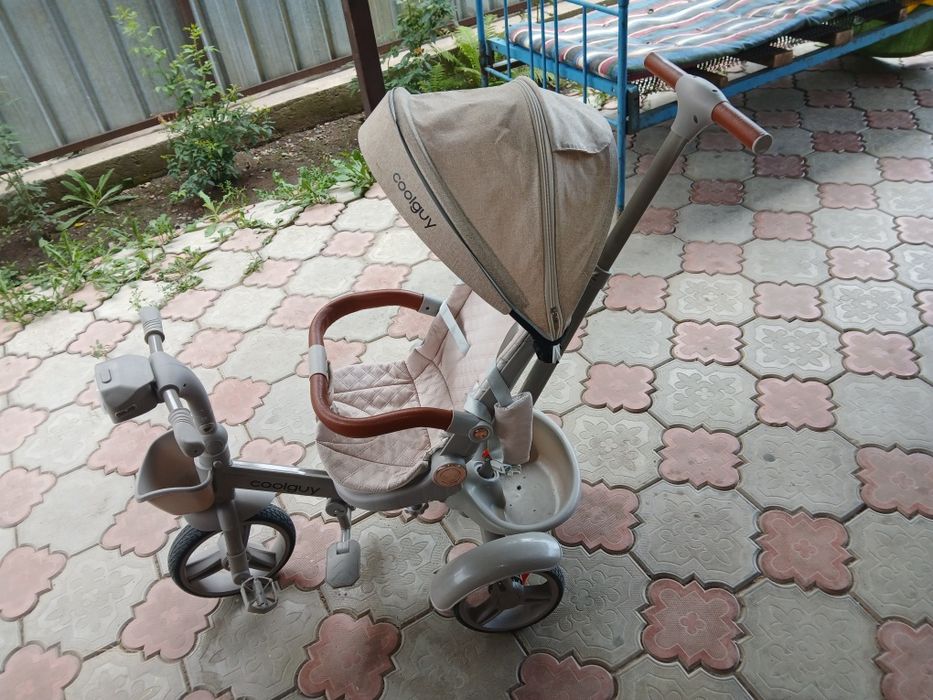 Продам вело-коляску