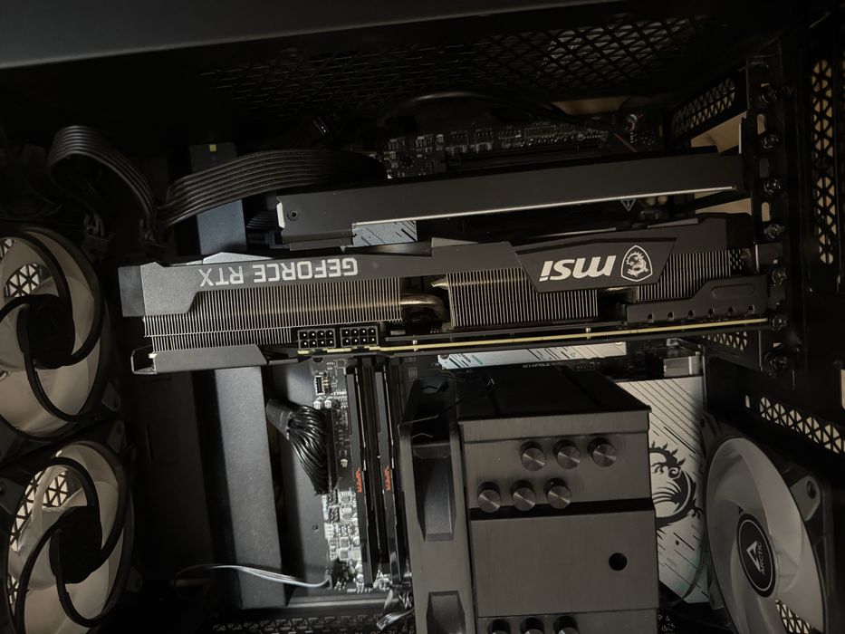 Mentenanță laptop-uri si calculatoare, curățare și înlocuire pastă