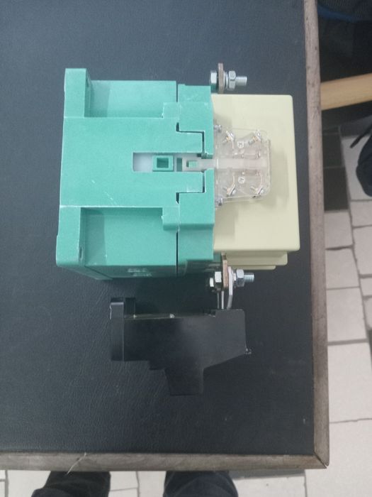 Контакторный пускатель 160 а