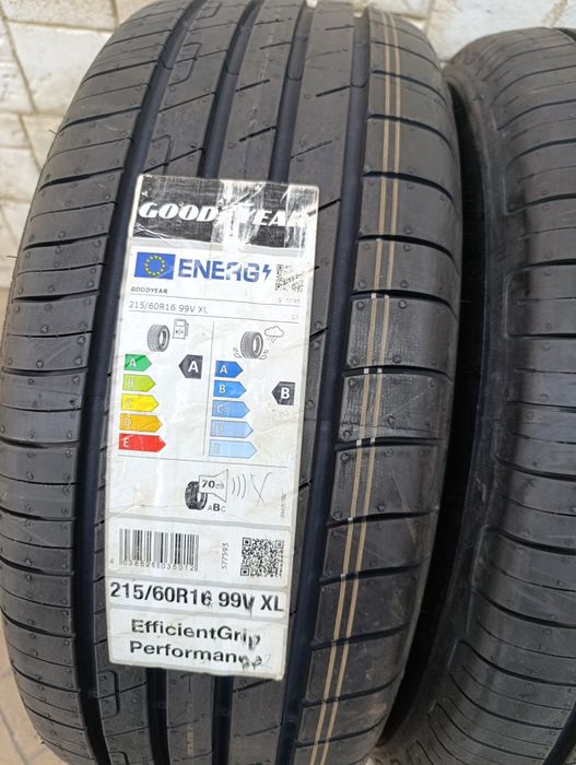 Летни гуми Good year 215/60/16 Efficient Grip Performance