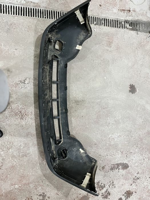 Бампер ауди 80 оригинал