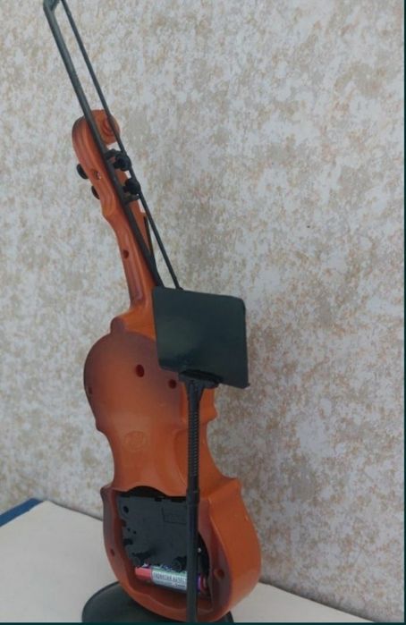 Сувенир  Скрипка  Часы