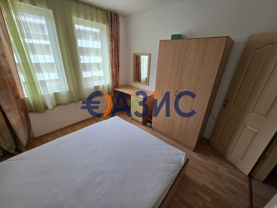 Продава се Двустаен апартамент в к.к. Слънчев бряг - 60 кв.м за 934 €/кв.м - Снимка #3