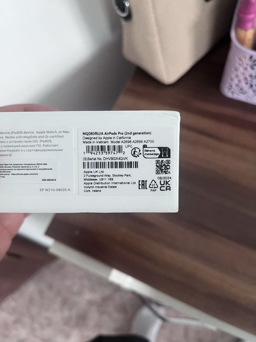 Продам AirPods pro 2