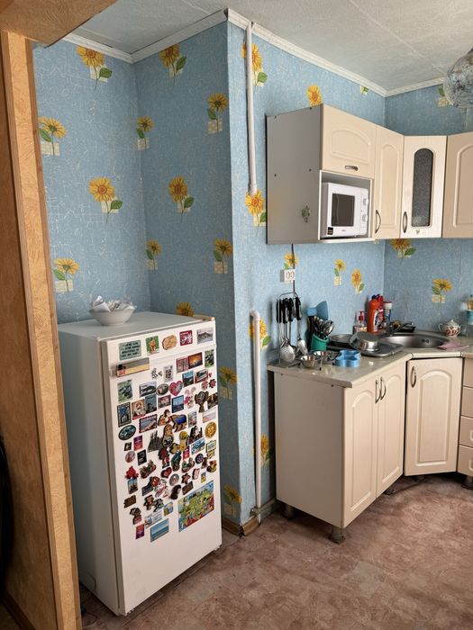 Продам трехкомнатную