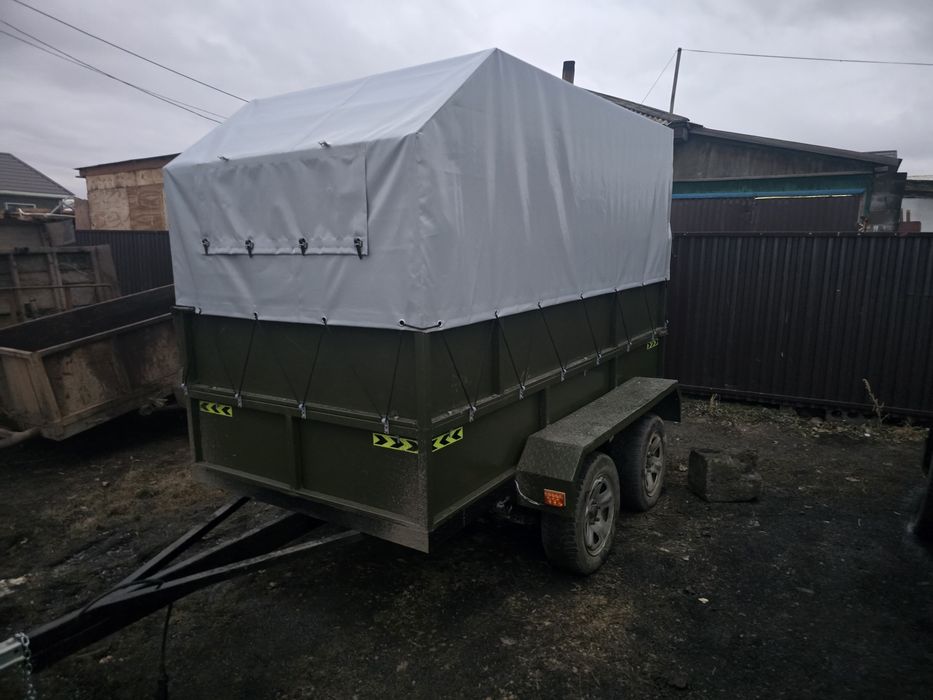 Продам прицеп коневозка