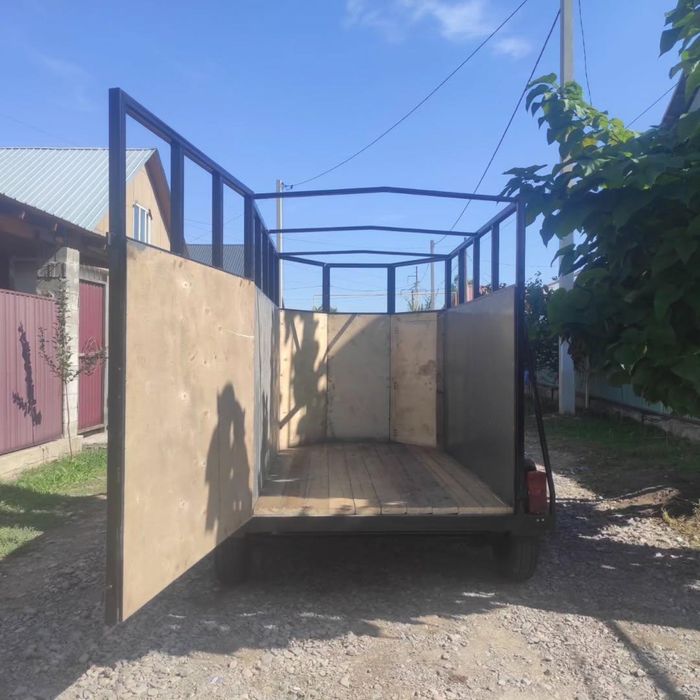 Продам прицеп/коневоз/скотовоз