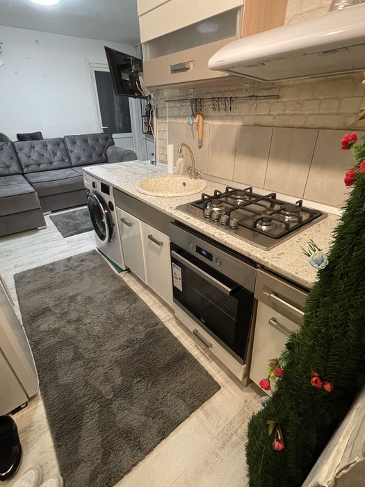 Inchiriez apartament 2 camere