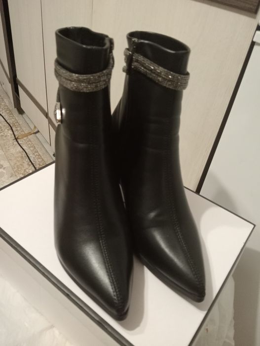 Сапожки весна-осень 38 размер