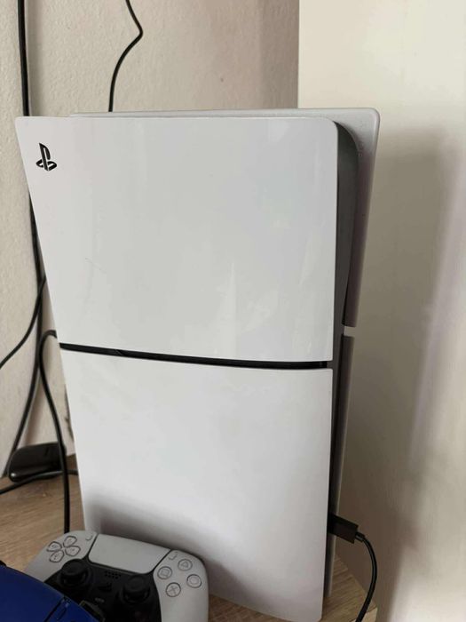 Play station 5 slim 1 tb
