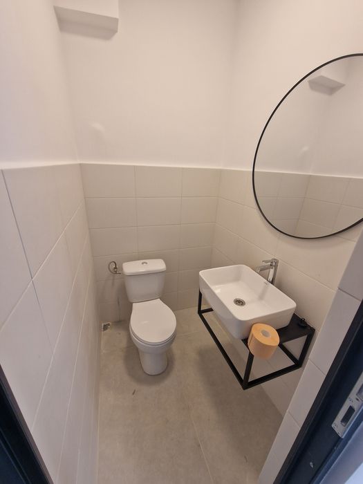 Inchiriez spatiu comercial alimentatie publica 22mp