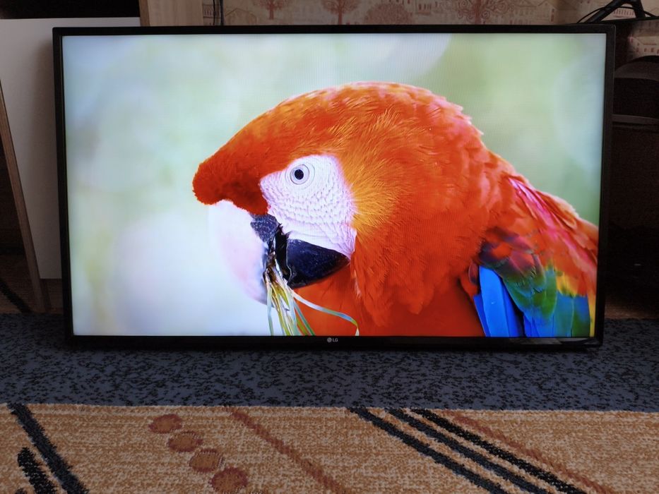ТВ "LG" 43"-109см Смарт Full HD