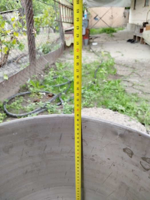 Ёмкость из нержавейки пищевой.