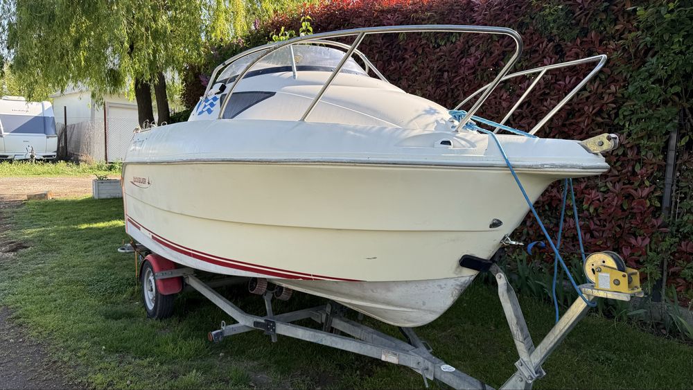 Quicksilver 460c Cabin 2005