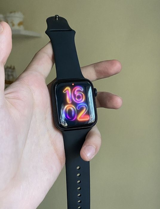 Apple Watch SE 2 АКБ 99 % Почти Новый Звонить Оригинал