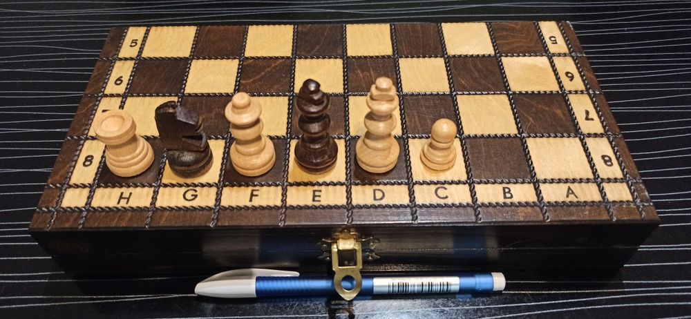 Seturi de sah de vanzare