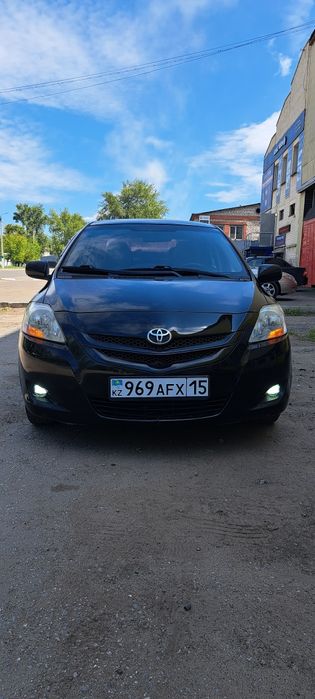 Тойота Ярис 2007г