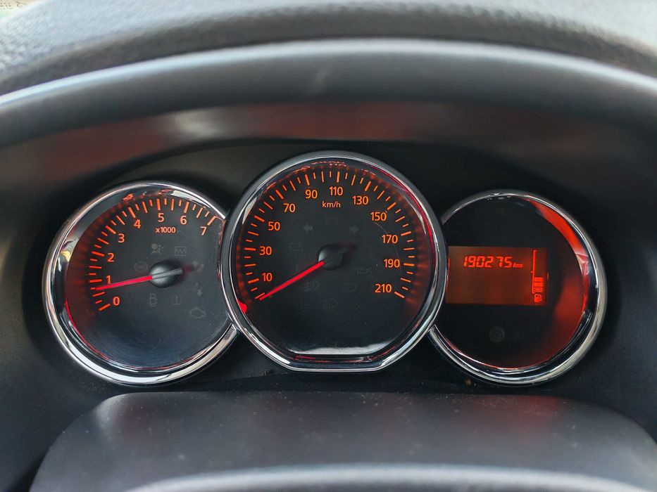 Dacia Logan MCV 1.5 DCI, 90 CP, Aer Condiționat, NAVIGAȚIE
