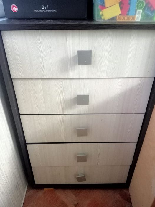 Продам комод в отличном состояний