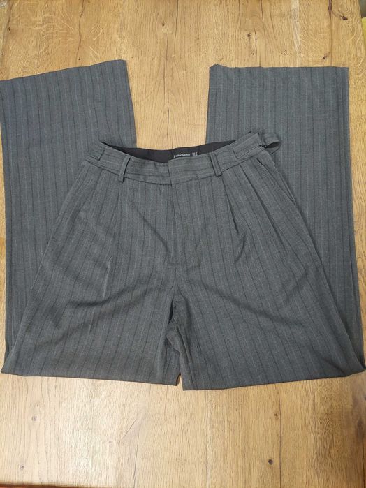 Дамски панталон Stradivarius