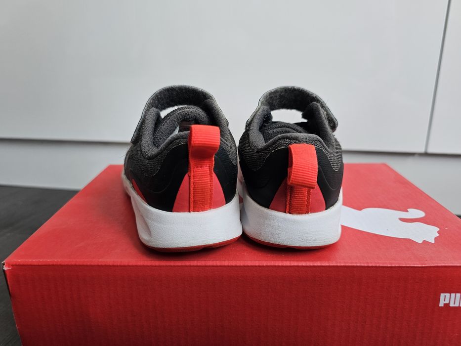 Маратонки Nike 25 номер