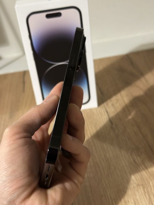 Айфон 14 про в отличном состоянии