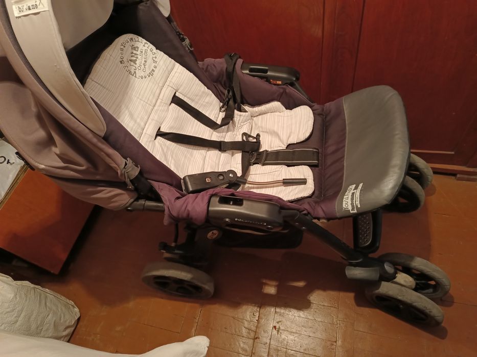 Бебешка количка 3 в 1 Jane Nomad , кош за новородено и лятна количка