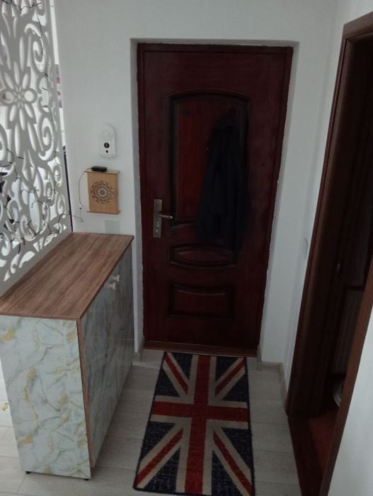 Vând apartament 2 camere