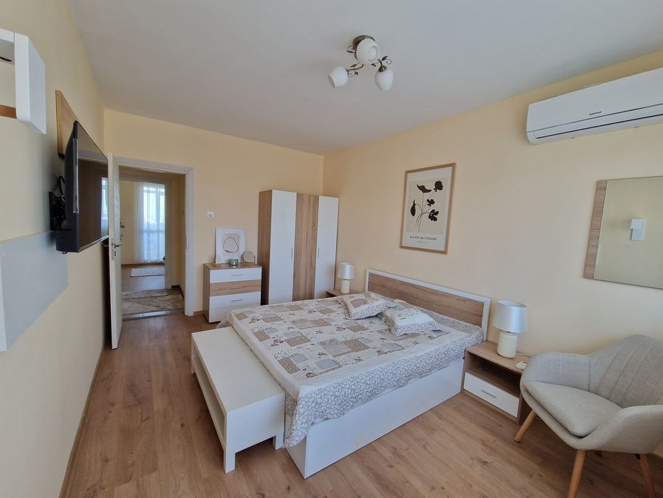 Продава се Тристаен апартамент в Силистра, в.з. Юг - 81 кв.м за 1161 €/кв.м - Снимка #4