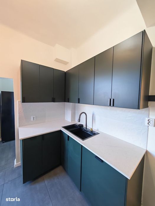 Apartament spațios de lux, renovat integral, zonă excelentă