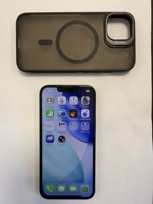 Vând Iphone 13 Negru  - 128 gb
