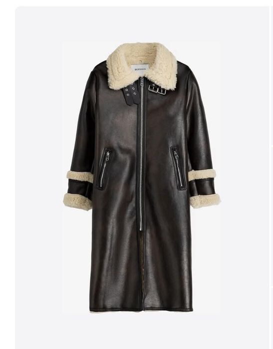 Ново палто Bershka