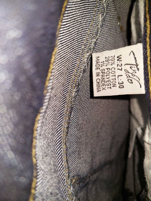 Blugi/jeans Tinddo cu fir auriu TRANSPORT GRATUIT