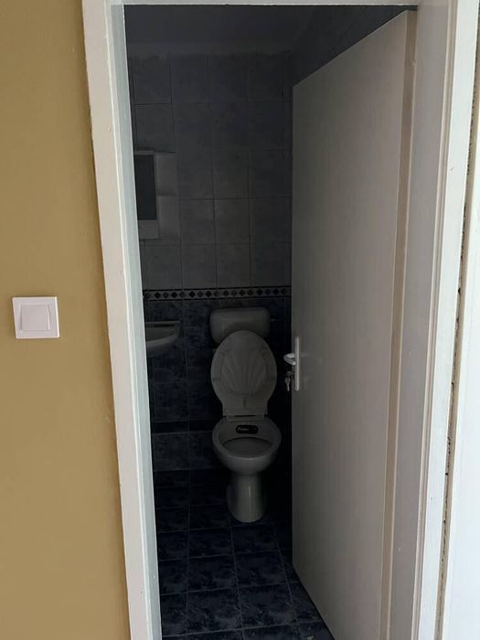 Дава се под наем Тристаен апартамент в Бургас, Център - 86 кв.м за 306 € - Снимка #4