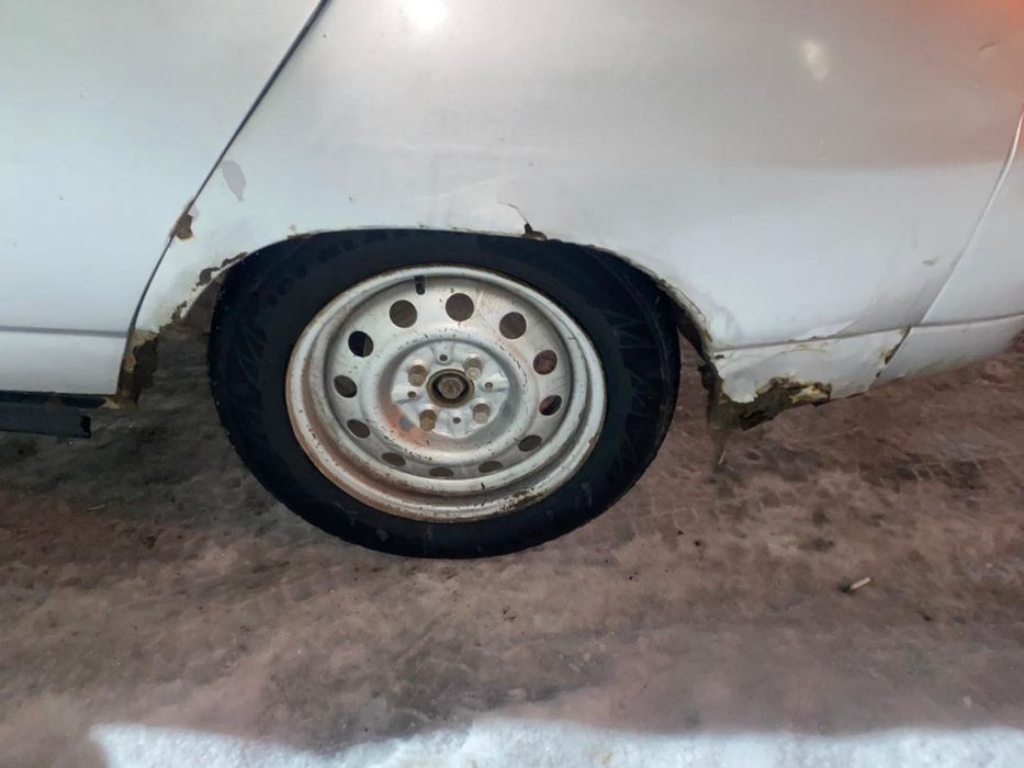 Ваз 2112 продаю срочно